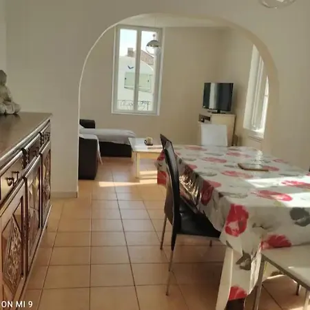 Joli Dans Maison De Maitre *